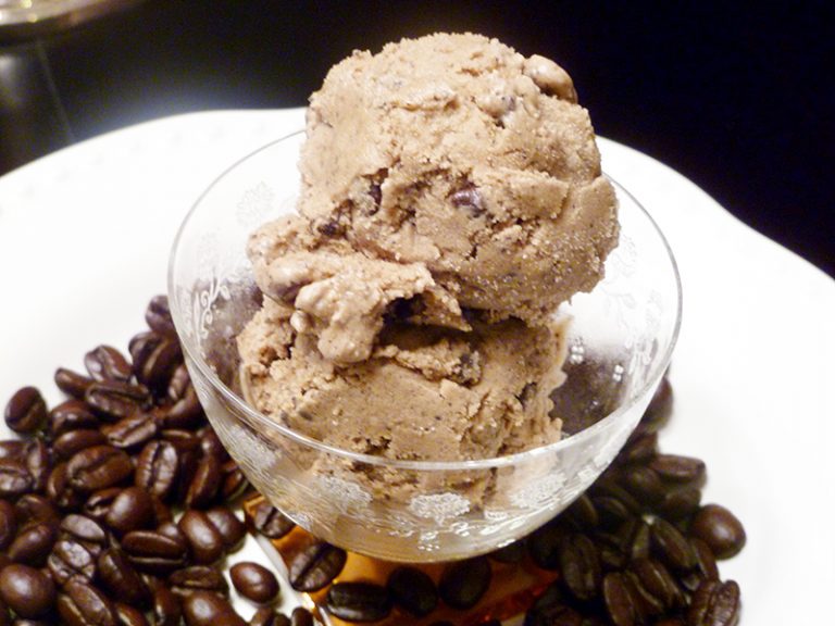 Coffee Chip Ice Cream (Paleo, SCD, GAPS, Dairy Free, Refined Sugar Free)