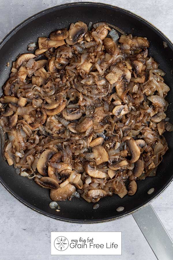 carmelized mushrooms and onions for cubed steak