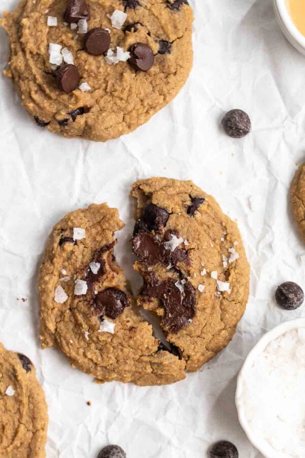 healthy chocolate chip chickpea cookies 