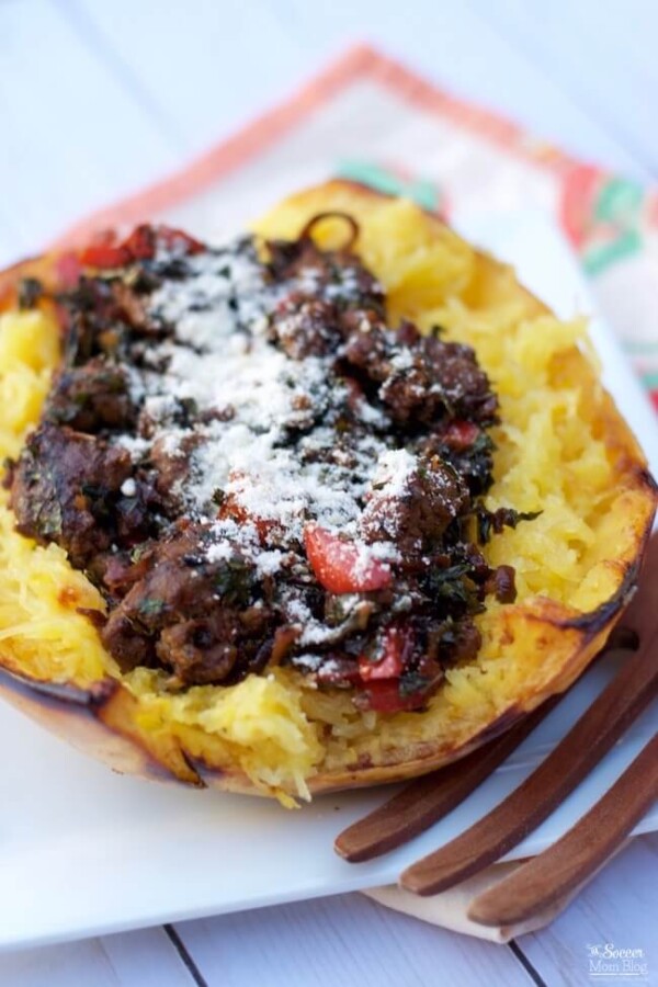 spaghetti squash with sausage and kale
