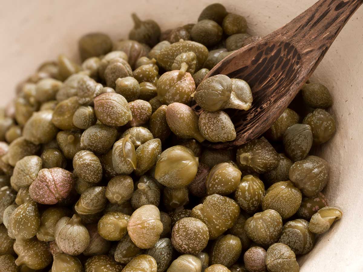 25 Health Benefits of Capers (How to Use This Superfood)